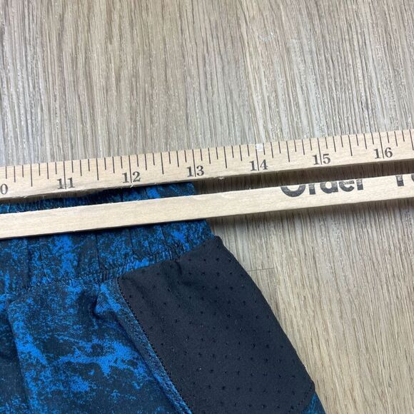 Lululemon Shorts Womens Medium Blue Running Lining Athletic Training - Picture 9 of 11